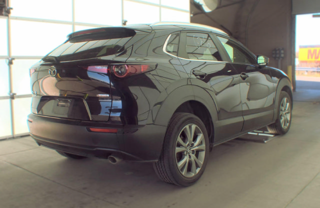 Used 2025 MAZDA CX-30 AWD 2.5 S w/ Preferred Package image 4