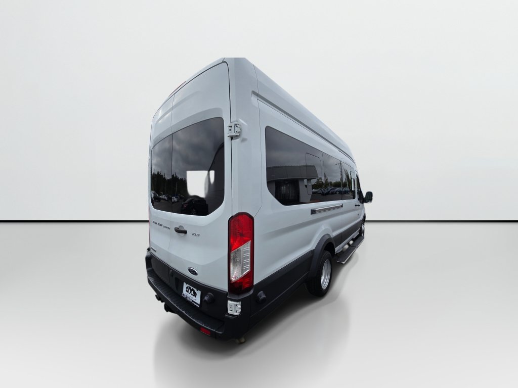 Used 2017 Ford Transit 350 XLT RWD image 5
