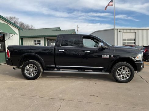 Used 2017 RAM 2500 Limited image 2
