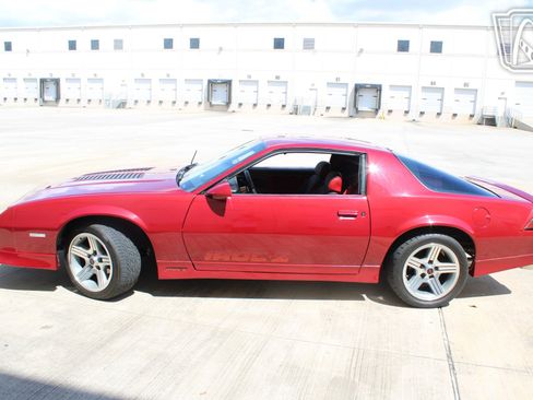 Used 1989 Chevrolet Camaro RS RWD image 2