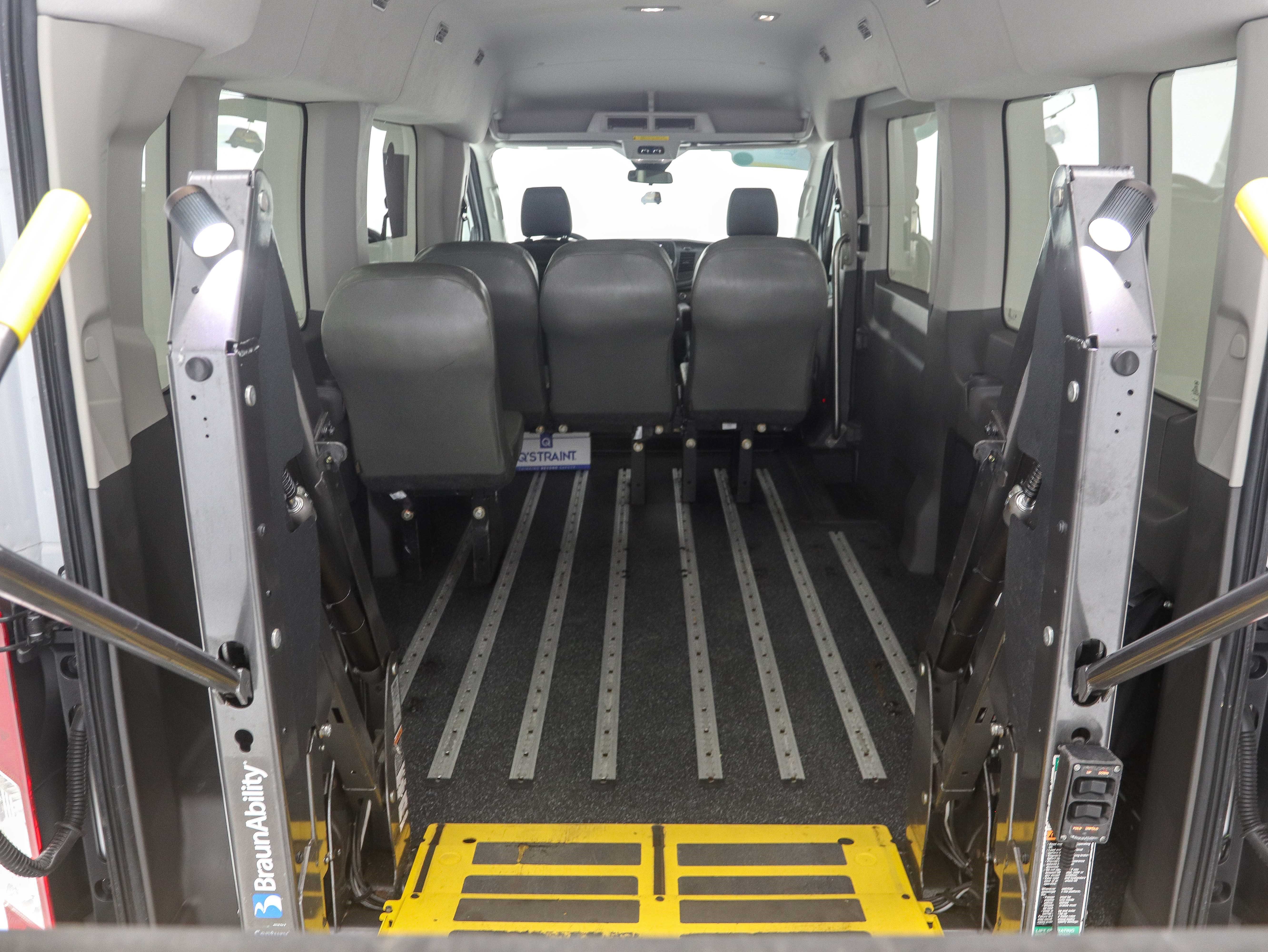 Used 2023 Ford Transit 350 XL RWD image 18