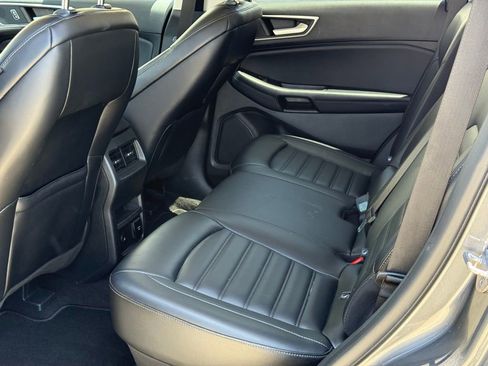 Certified 2024 Ford Edge SEL w/ Convenience Package AWD/4WD image 8