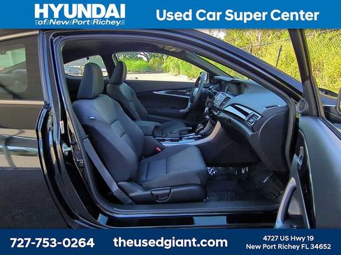 Used 2017 Honda Accord LX-S image 14