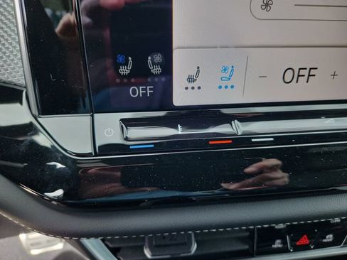 New 2026 Volkswagen Atlas Cross Sport SEL R-Line image 14