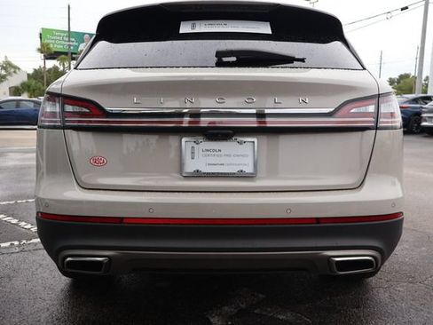 Certified 2022 Lincoln Nautilus Reserve FWD image 6