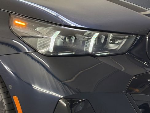 New 2026 BMW i5 eDrive40 w/ Executive Package image 11