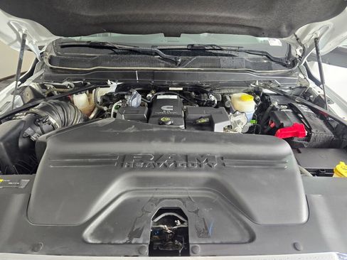 Used 2024 RAM 2500 Big Horn image 9