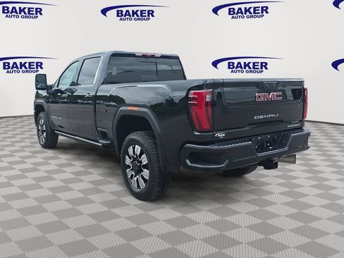 Used 2025 GMC Sierra 3500 Denali w/ Denali Reserve Package AWD/4WD image 7
