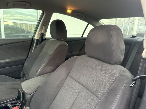 Used 2012 Nissan Altima 2.5 S image 6