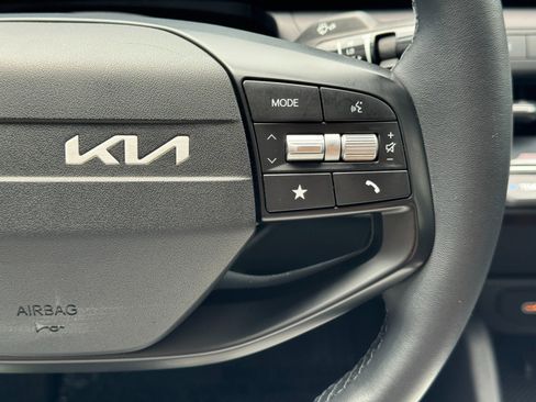 Used 2025 Kia K4 EX FWD image 20