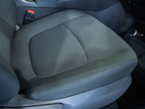 Used 2024 Toyota RAV4 LE image 27