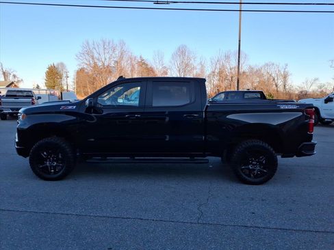 Used 2025 Chevrolet Silverado 1500 LT Trail Boss w/ Convenience Package II image 7