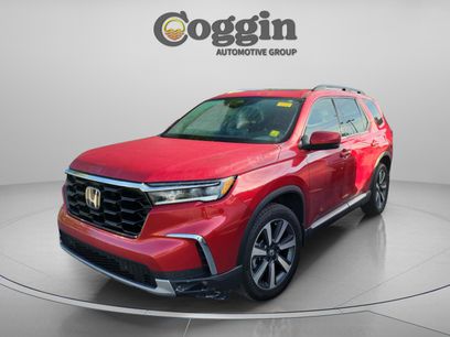 Used 2025 Honda Pilot Touring