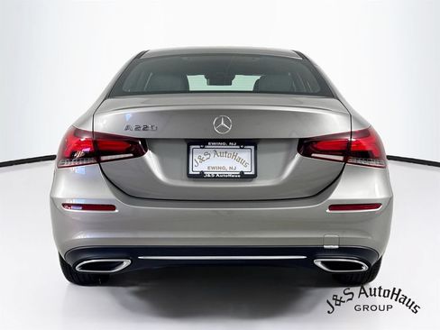 Used 2019 Mercedes-Benz A 220 w/ Premium Package image 6