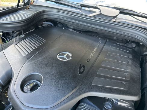 Used 2021 Mercedes-Benz GLE 450 4MATIC image 12