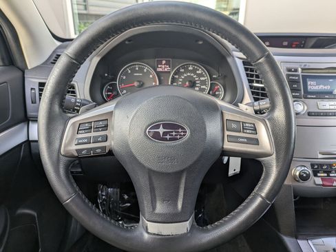 Used 2013 Subaru Outback 2.5i Premium w/ Popular Pkg 1B image 14