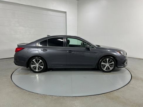 Used 2018 Subaru Legacy 3.6R Limited image 36