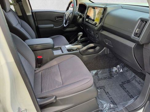 Certified 2025 Nissan Frontier S RWD image 20