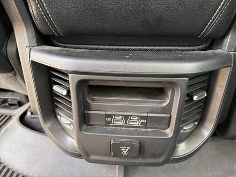 Used 2021 RAM 1500 Laramie w/ Off Road Group image 17