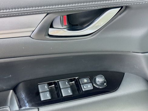 Used 2025 MAZDA CX-5 AWD 2.5 S w/ Preferred Package image 15