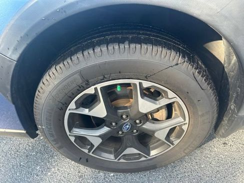 Used 2019 Subaru Crosstrek 2.0i Premium w/ Eyesight System AWD/4WD image 10