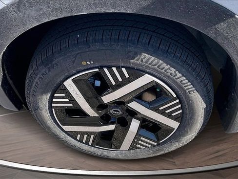 New 2026 Nissan Kicks SV w/ SV Premium Package image 12