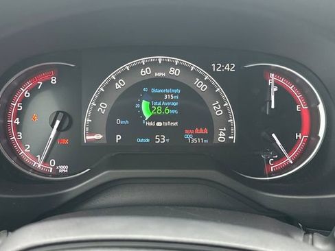 Certified 2025 Toyota RAV4 LE image 29