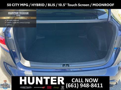 Used 2025 Toyota Corolla SE w/ SE Premium Package FWD image 24