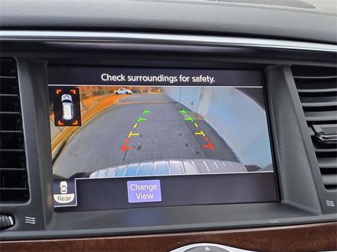 Used 2018 INFINITI QX80 Base image 19