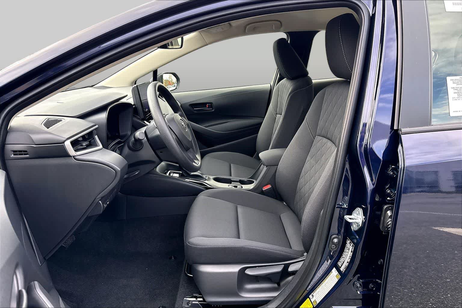 New 2027 Toyota Corolla LE FWD image 9