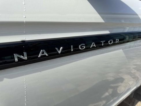 New 2025 Lincoln Navigator L Black Label image 8