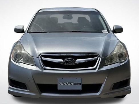 Used 2012 Subaru Legacy 2.5i Premium AWD/4WD image 3