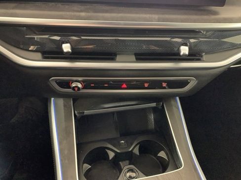 Used 2024 BMW X5 xDrive50e w/ Premium Package image 26