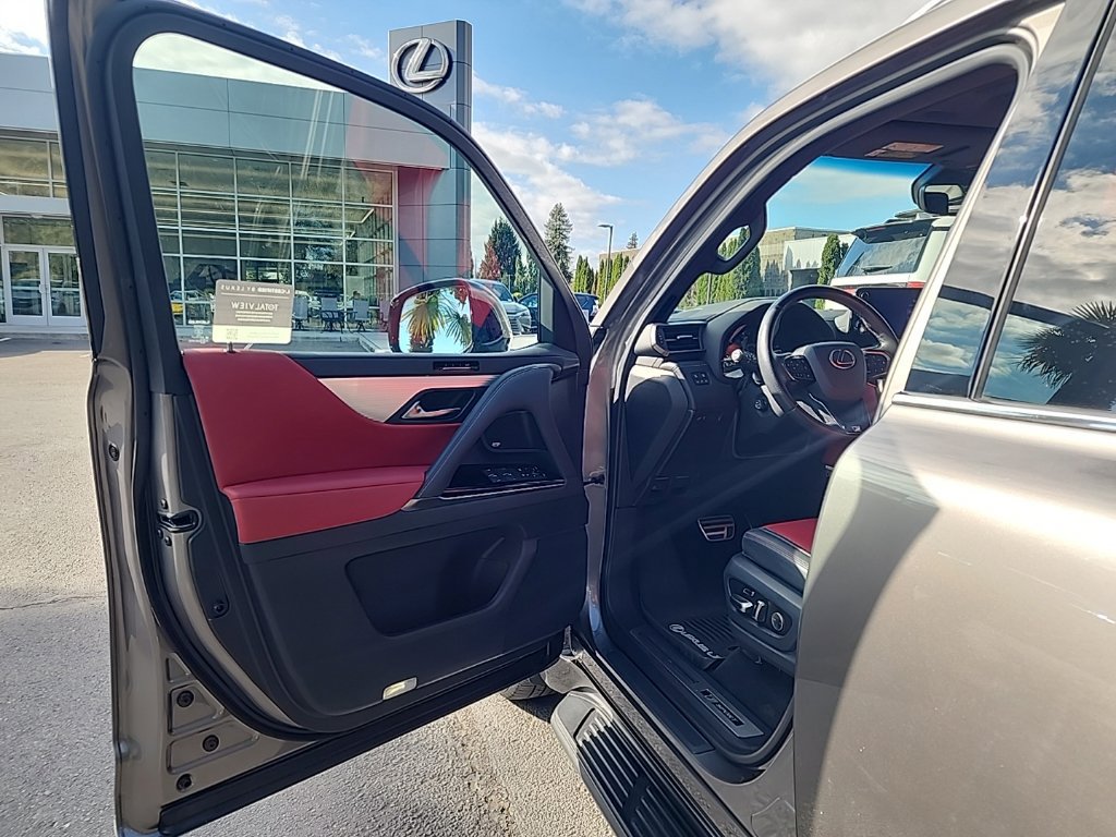 Certified 2023 Lexus LX 600 F Sport AWD/4WD image 9