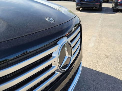 Used 2026 Mercedes-Benz GLB 250 image 10