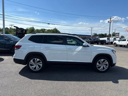 Used 2022 Volkswagen Atlas SE w/ Panoramic Sunroof Package AWD/4WD image 6