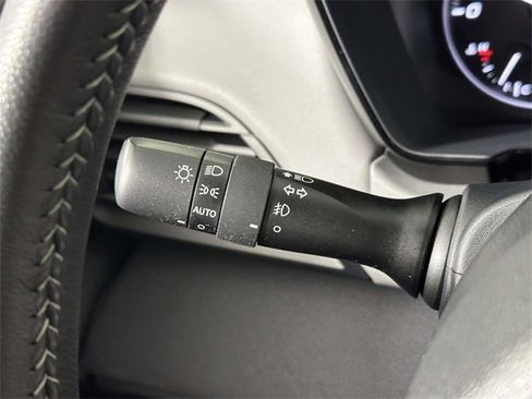 Certified 2025 Subaru Outback Premium image 20