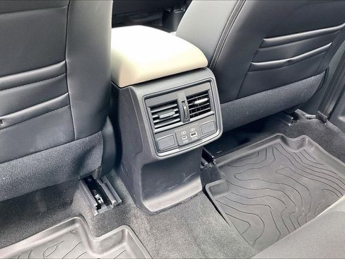 Certified 2026 Subaru Forester Premium image 24