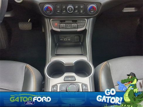 Used 2022 GMC Terrain AT4 w/ Infotainment Package II image 22