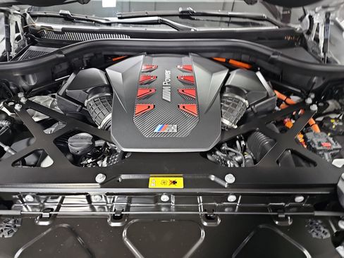 New 2026 BMW XM Label Red image 32