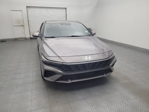 Used 2024 Hyundai Elantra SEL FWD image 14