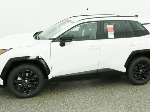 New 2026 Toyota RAV4 AWD Plug-in Hybrid image 5