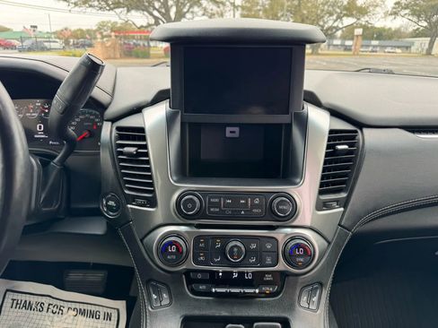 Used 2017 Chevrolet Tahoe LT image 31