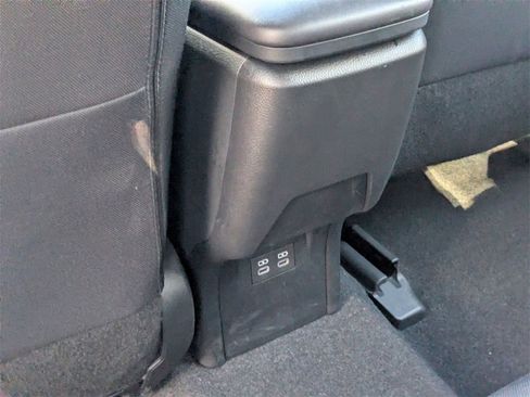 Used 2025 Toyota Prius LE image 27