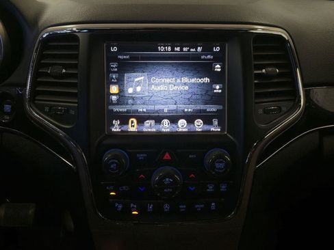 Used 2017 Jeep Grand Cherokee Limited 75th Anniversary AWD/4WD image 18