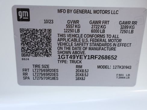 Used 2024 GMC Sierra 3500 Denali Ultimate AWD/4WD image 31