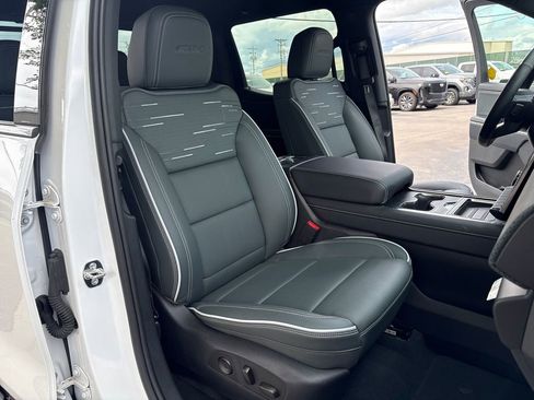 Certified 2026 GMC Sierra EV AT4 w/ AT4 Premium Package AWD/4WD image 64
