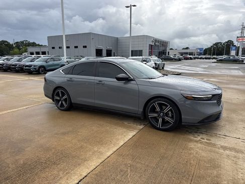 Used 2024 Honda Accord Sport image 21