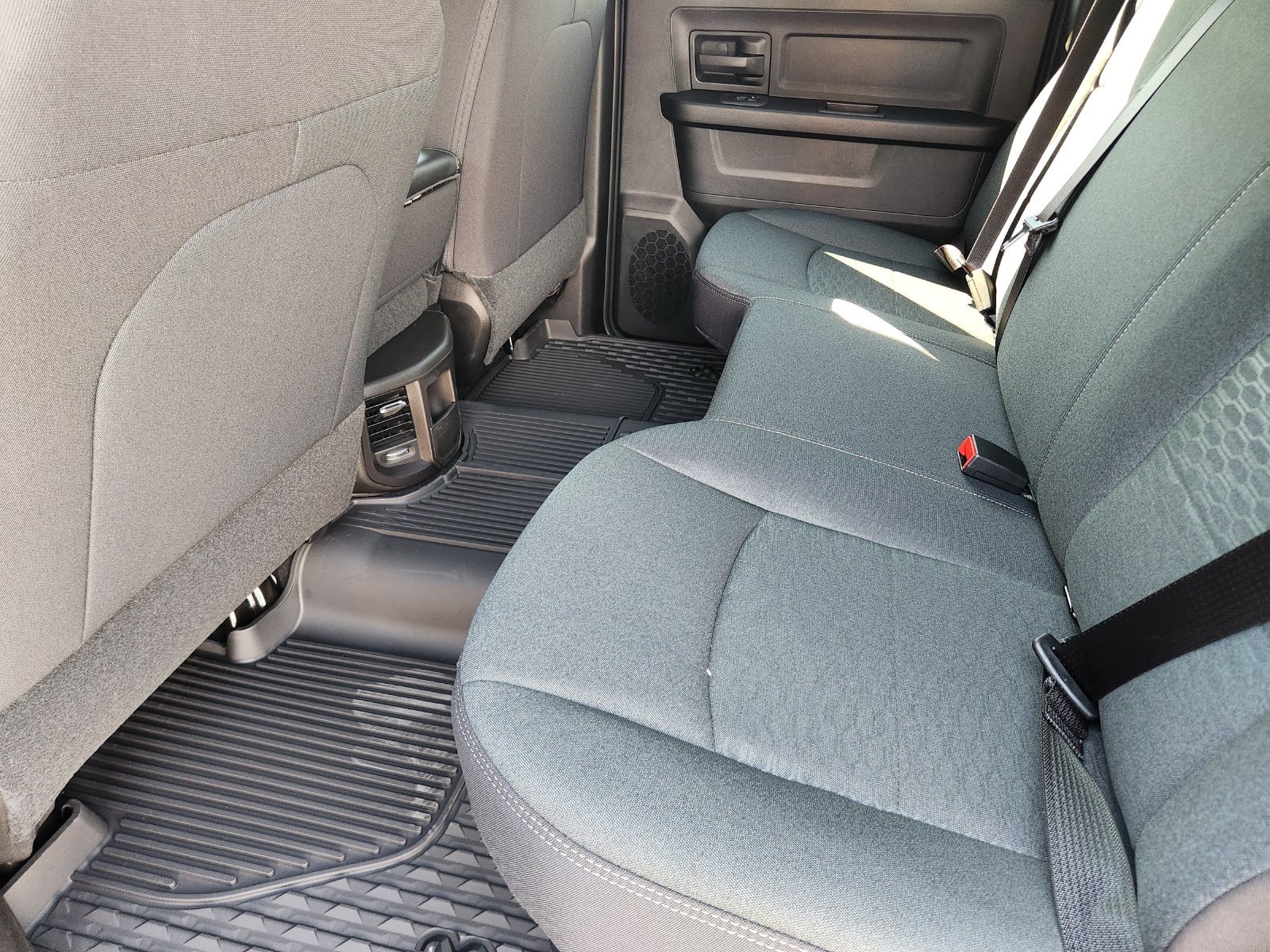 New 2026 RAM 3500 Tradesman AWD/4WD image 25