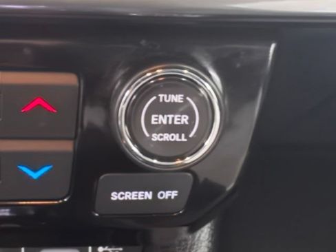 Used 2023 Jeep Compass Limited w/ Elite Group AWD/4WD image 28
